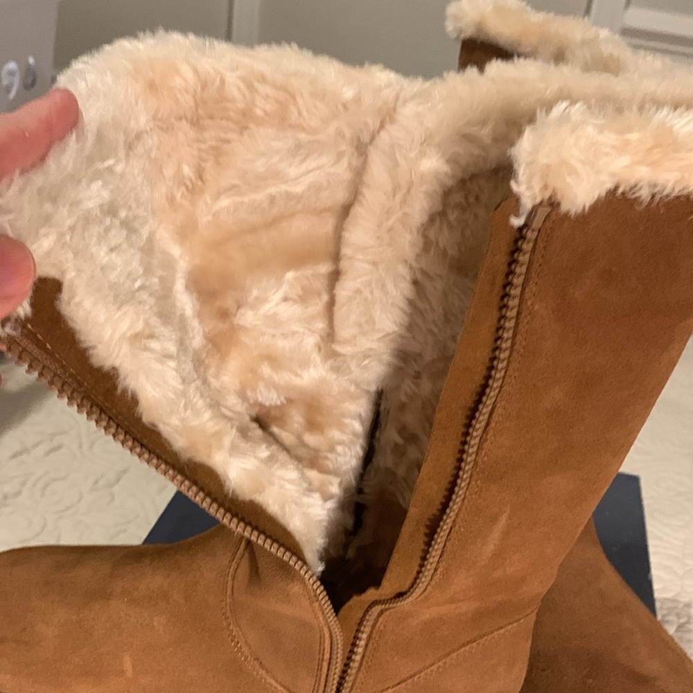 Shearling boots - Picture 4 of 11